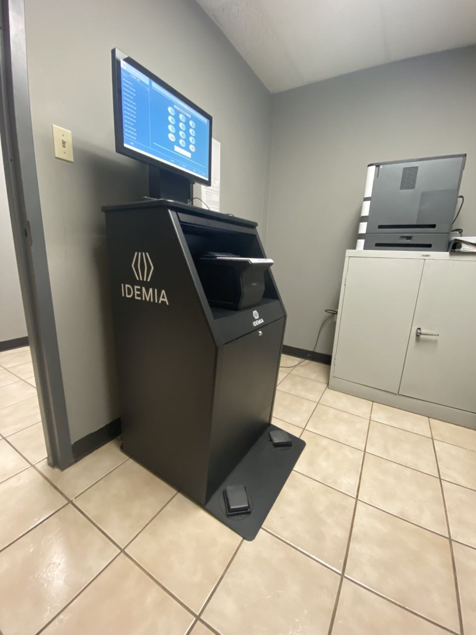 AFIS  Fingerprint Machine in Fingerprint Room